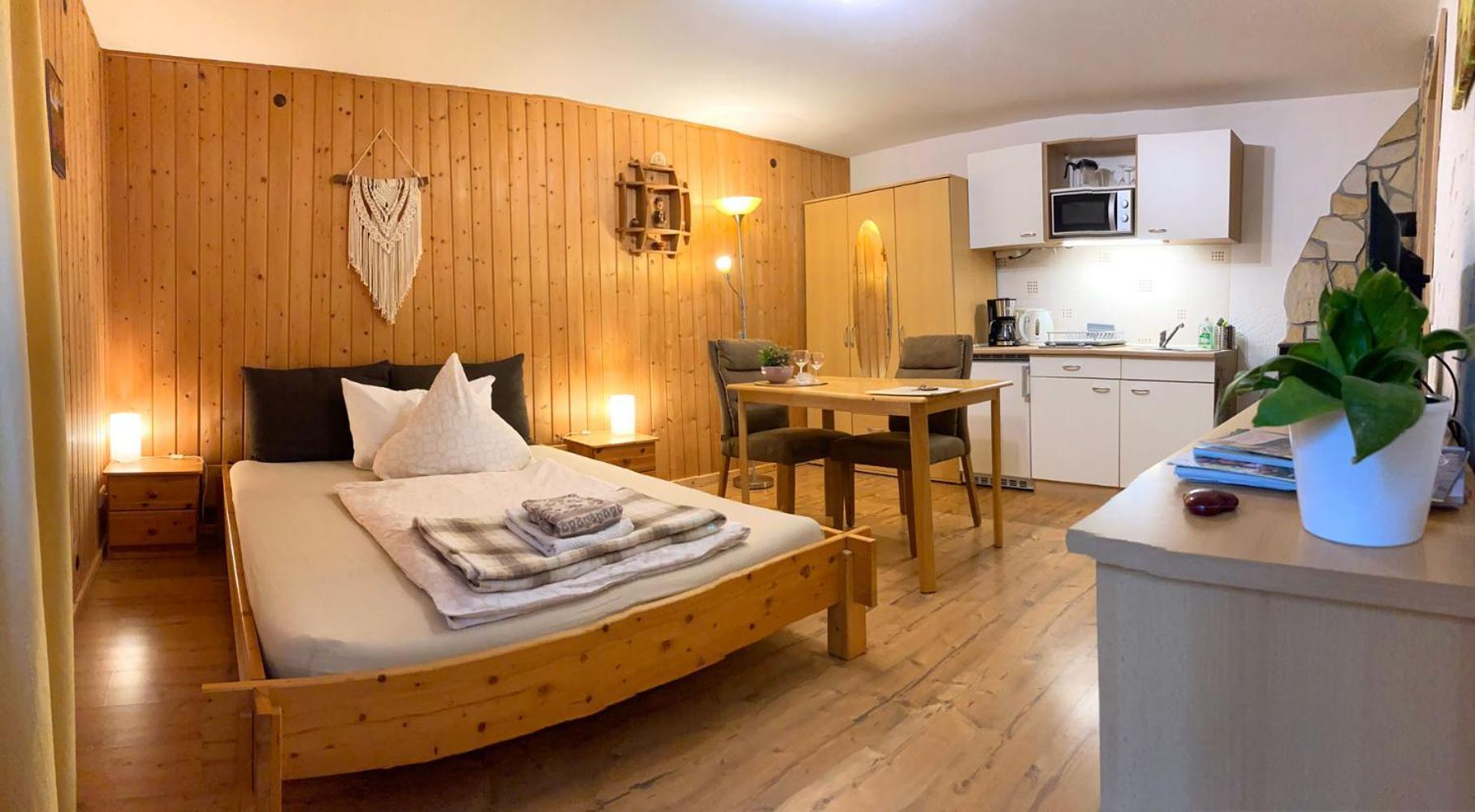 Ferienzimmer Koenig Breitenbrunn  Exteriör bild